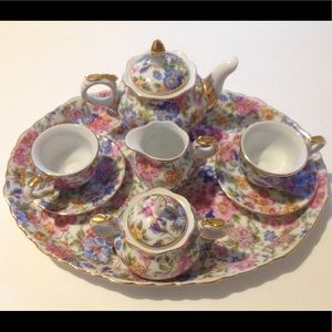 Delton Products Corp Fine collectibles